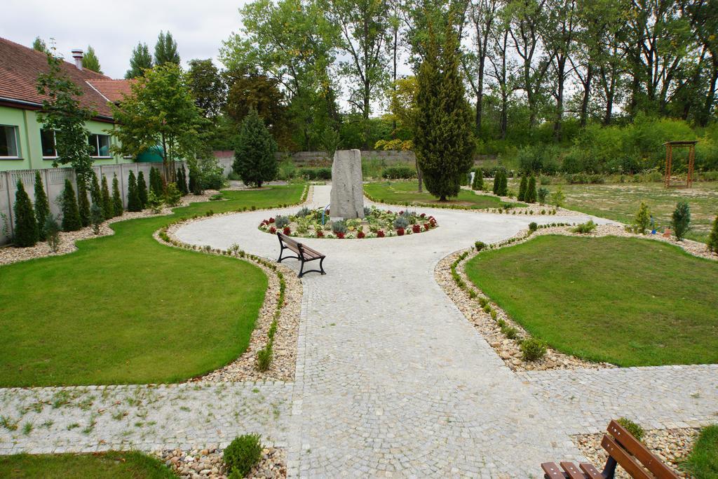 Villa La Pierre Strzegom Dış mekan fotoğraf