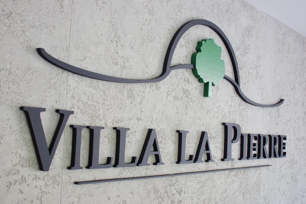 Villa La Pierre Strzegom Dış mekan fotoğraf